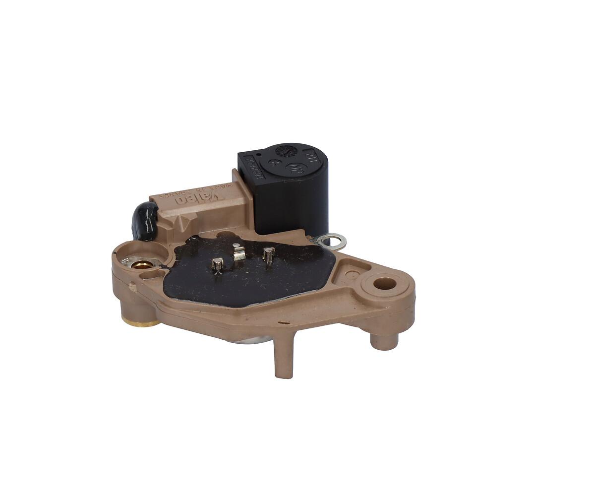 ALTERNATOR REGULATOR
