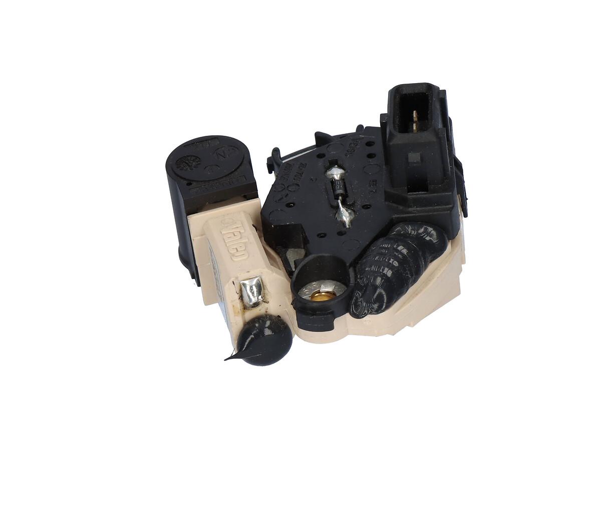 ALTERNATOR REGULATOR