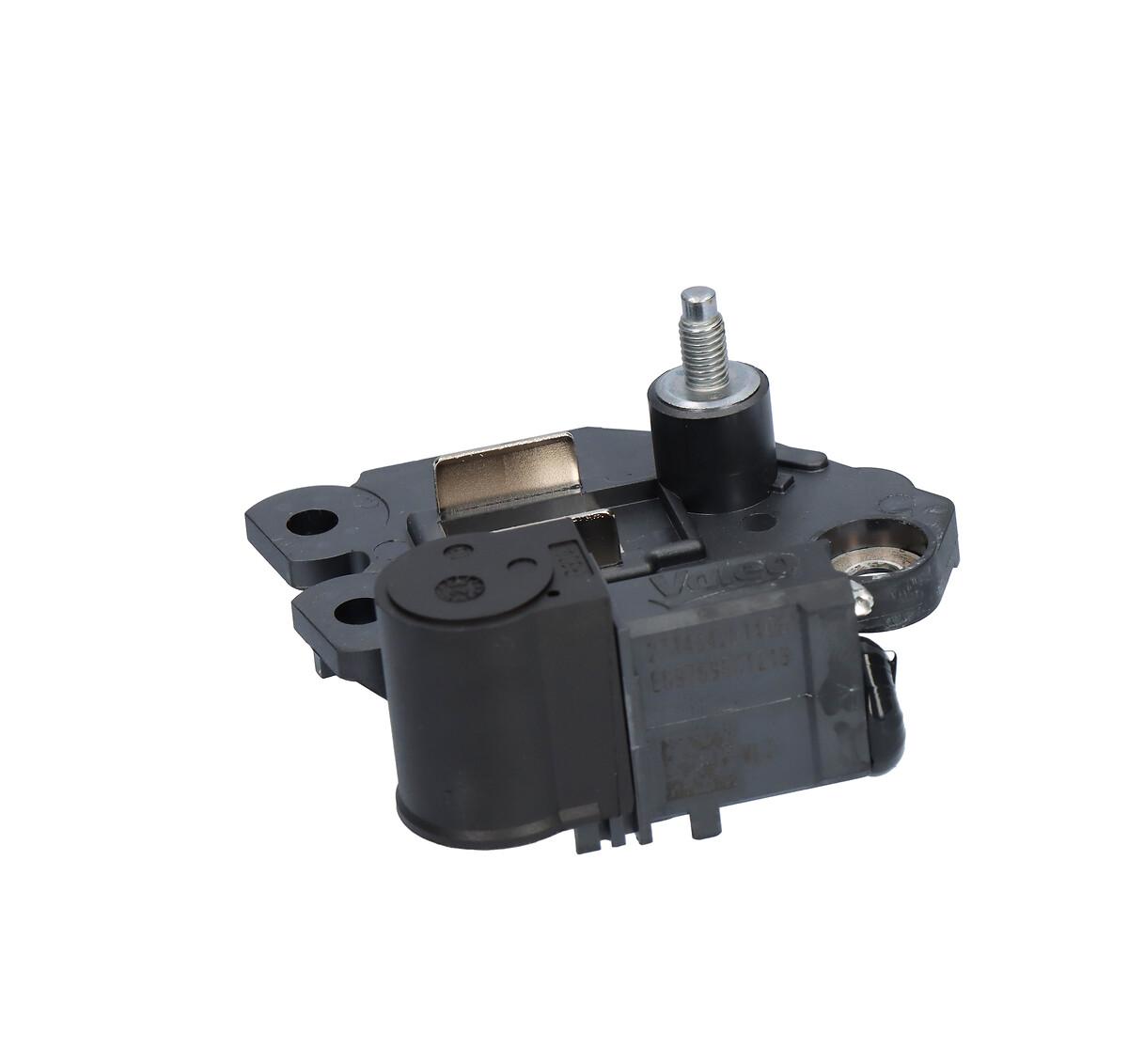 ALTERNATOR REGULATOR