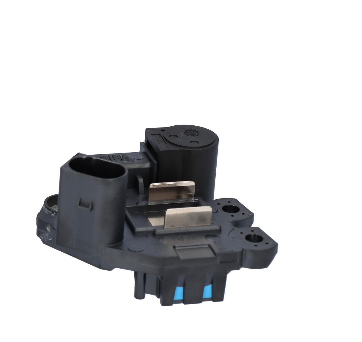 ALTERNATOR REGULATOR