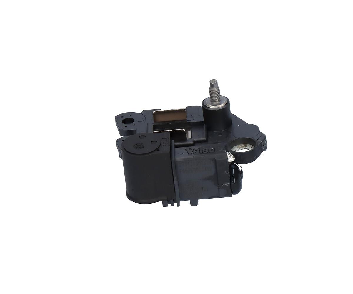 ALTERNATOR REGULATOR
