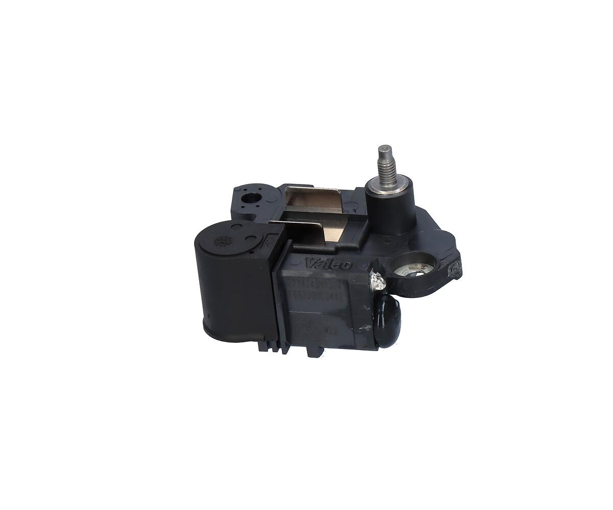 ALTERNATOR REGULATOR