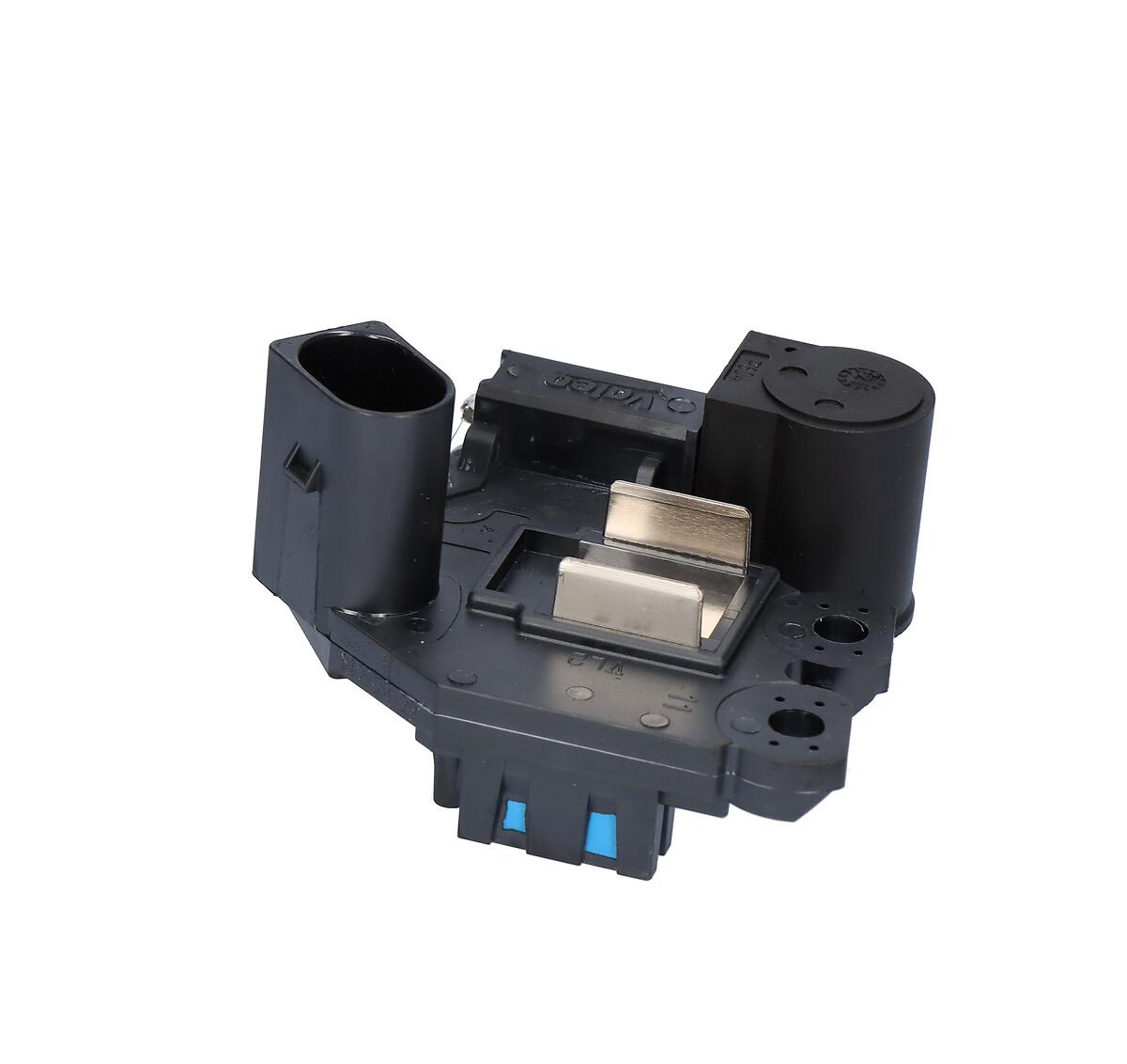 ALTERNATOR REGULATOR