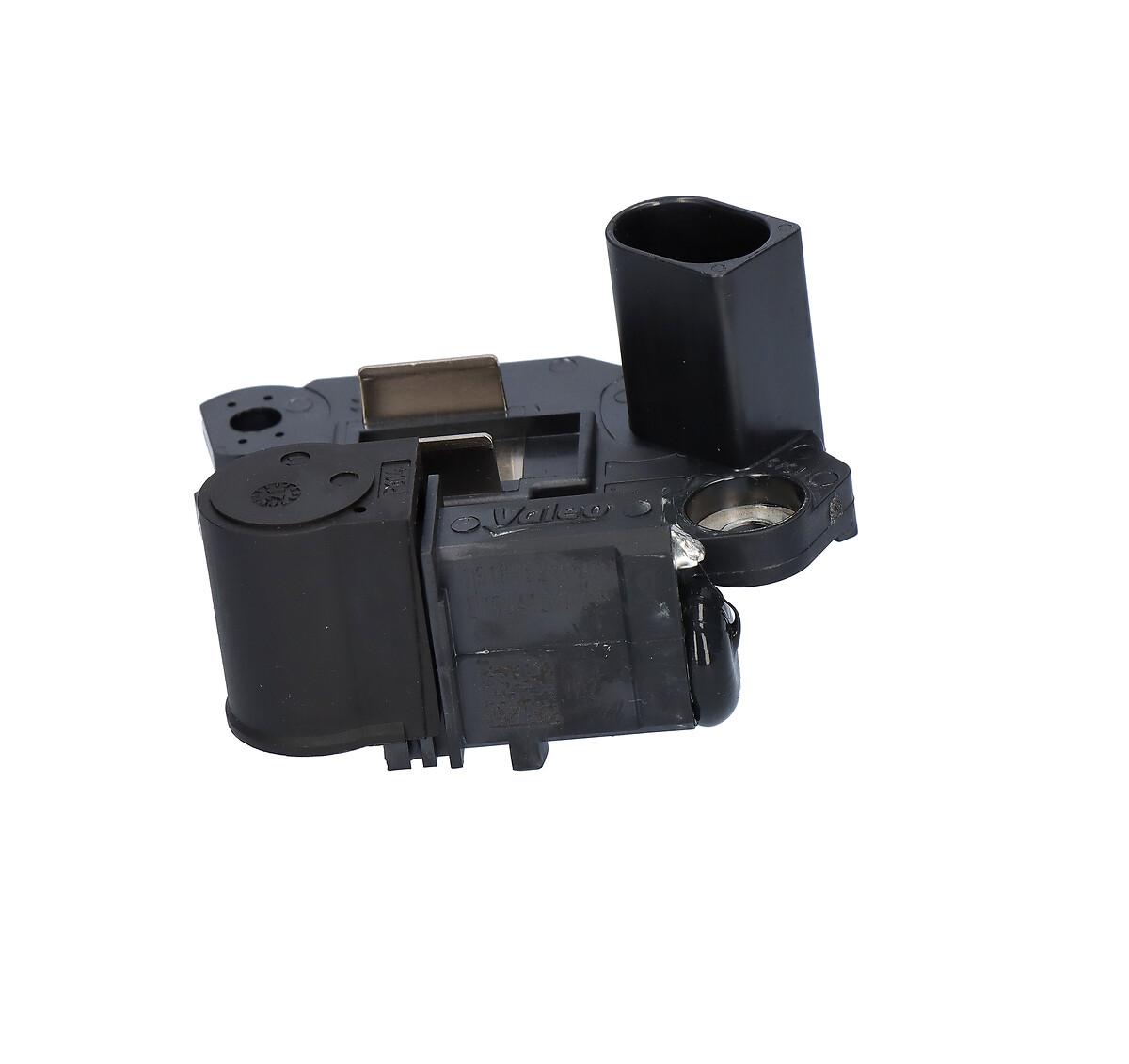 ALTERNATOR REGULATOR
