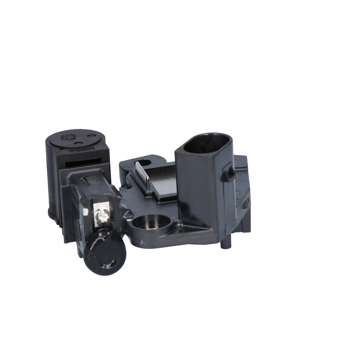 ALTERNATOR REGULATOR