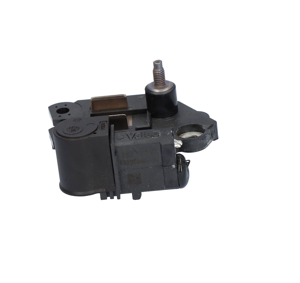 ALTERNATOR REGULATOR