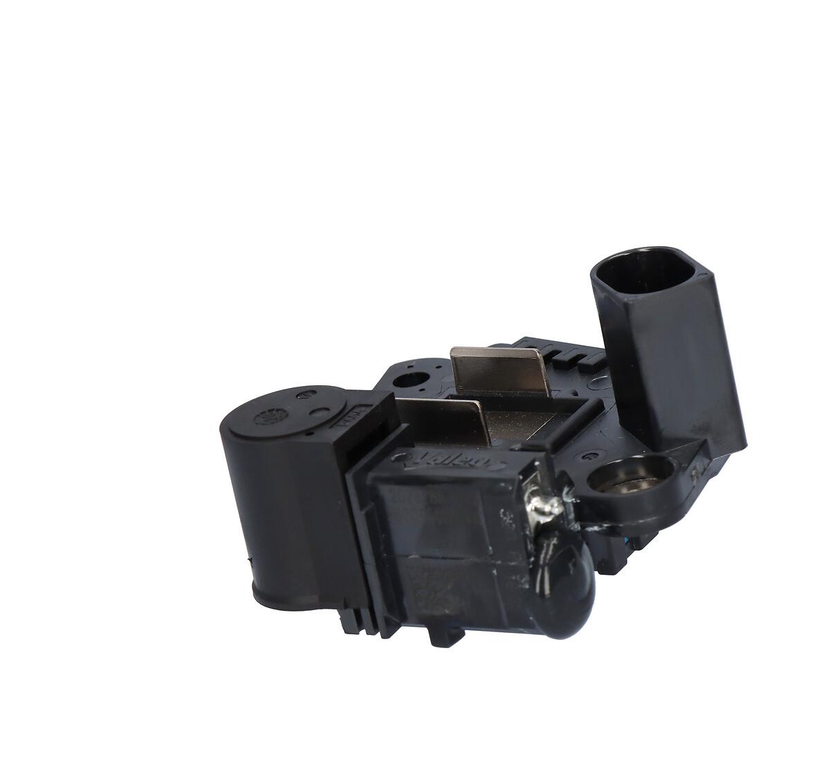 ALTERNATOR REGULATOR