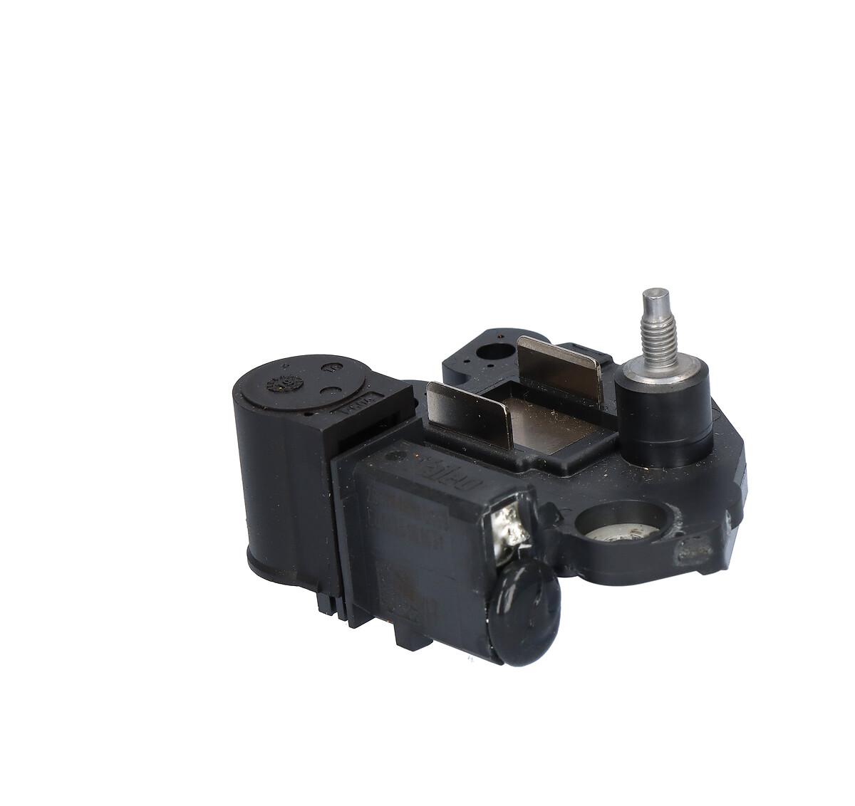 ALTERNATOR REGULATOR