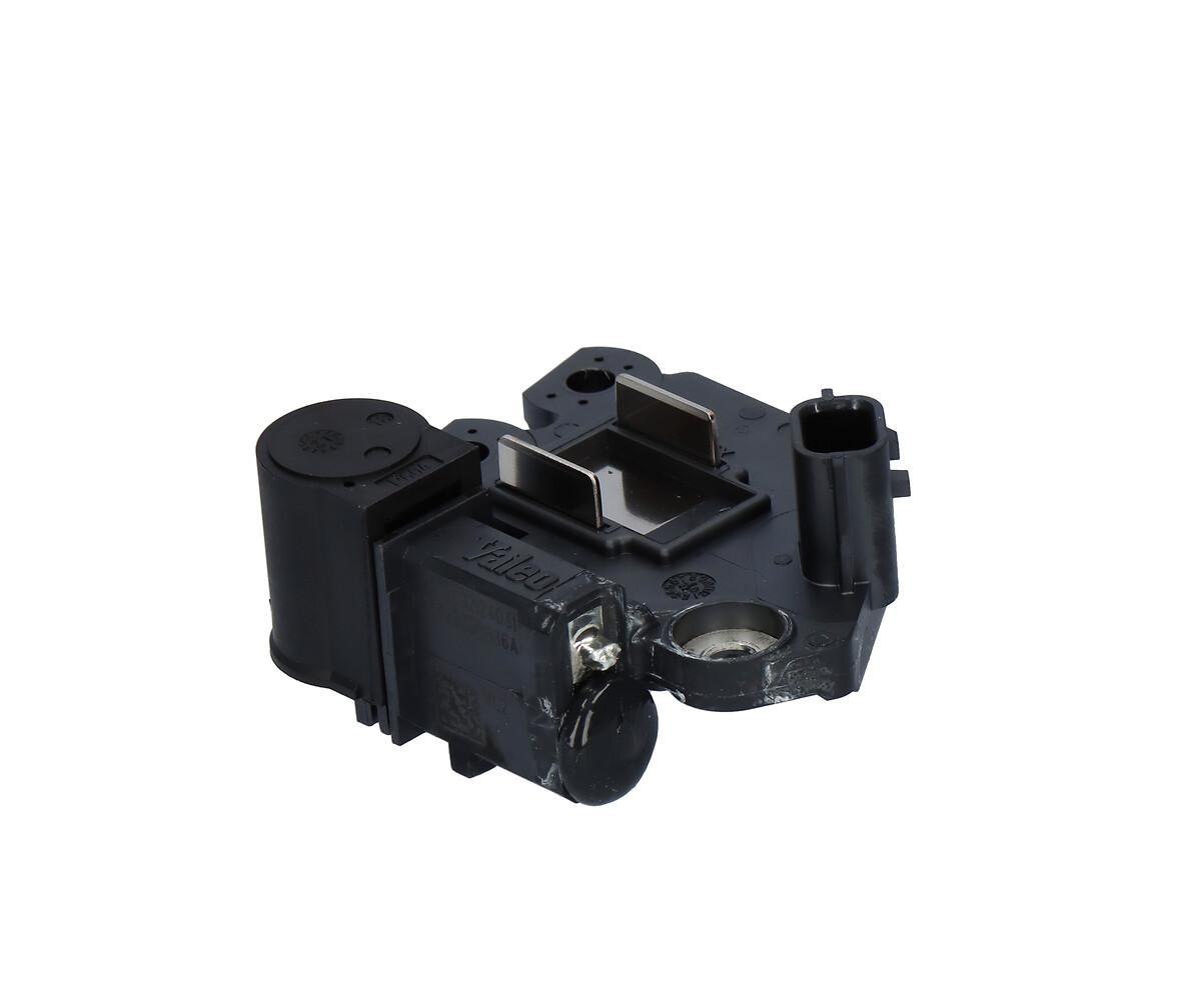 ALTERNATOR REGULATOR