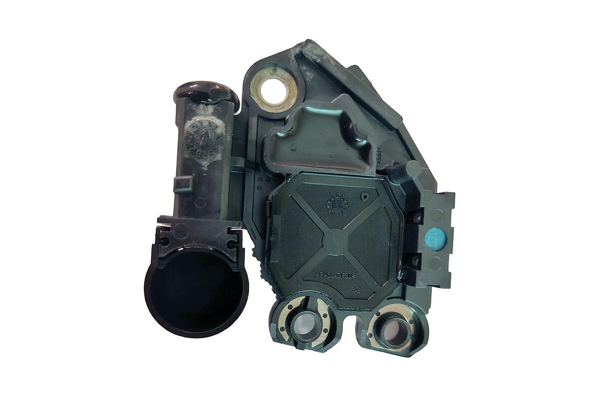 ALTERNATOR REGULATOR